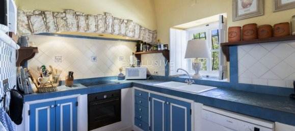 5 bedrooms Villa in Albufeira, Portugal No. 7659 9