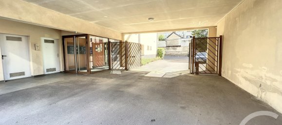 2 bedrooms Apartment in Troyes, France No. 47893 13