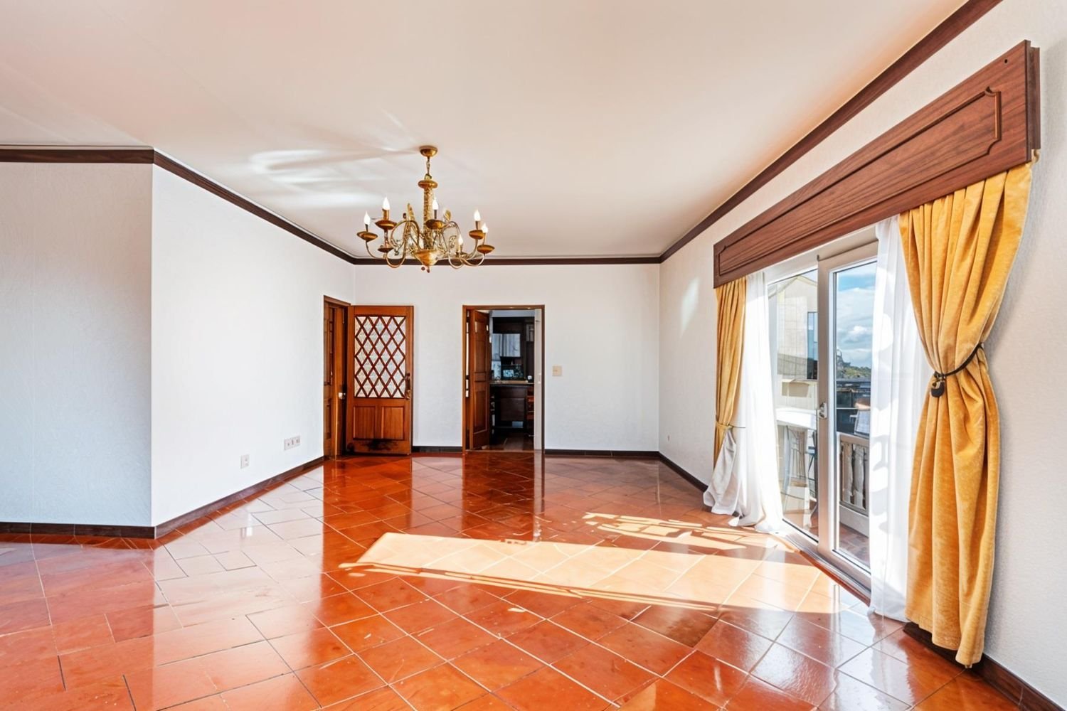 4 Schlafzimmer Wohnung in Cascais, Portugal, Nr. 111908