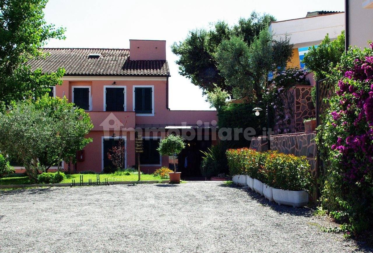 5 rooms Hotel in Montescudaio, Italy No. 298174