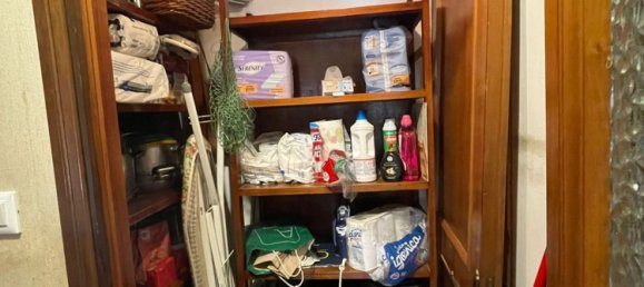 5 rooms Apartment in La Spezia, Italy No. 101344 19