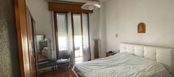 5 rooms Apartment in La Spezia, Italy No. 101344 23