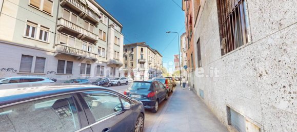 Apartamento T3 em Milan, Italy N.º 239806 31