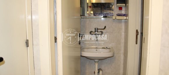 100m² Commercial property in Jesi, Italy No. 327192 14