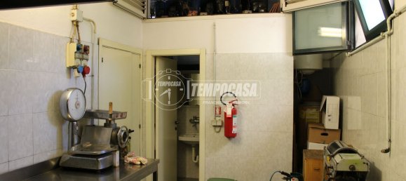 100m² Commercial property in Jesi, Italy No. 327192 13