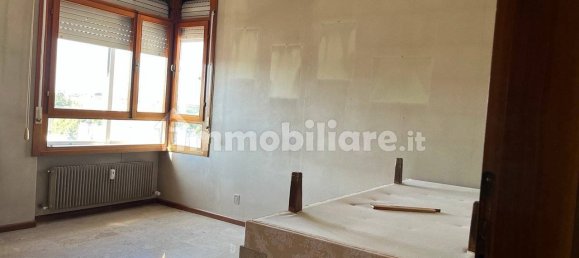 Apartamento de 3 dormitorios en Udine, Italy No. 294706 17