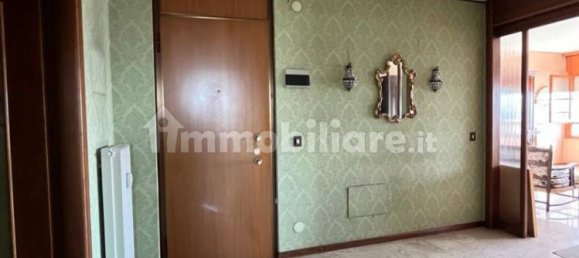 Apartamento de 3 dormitorios en Udine, Italy No. 294706 5