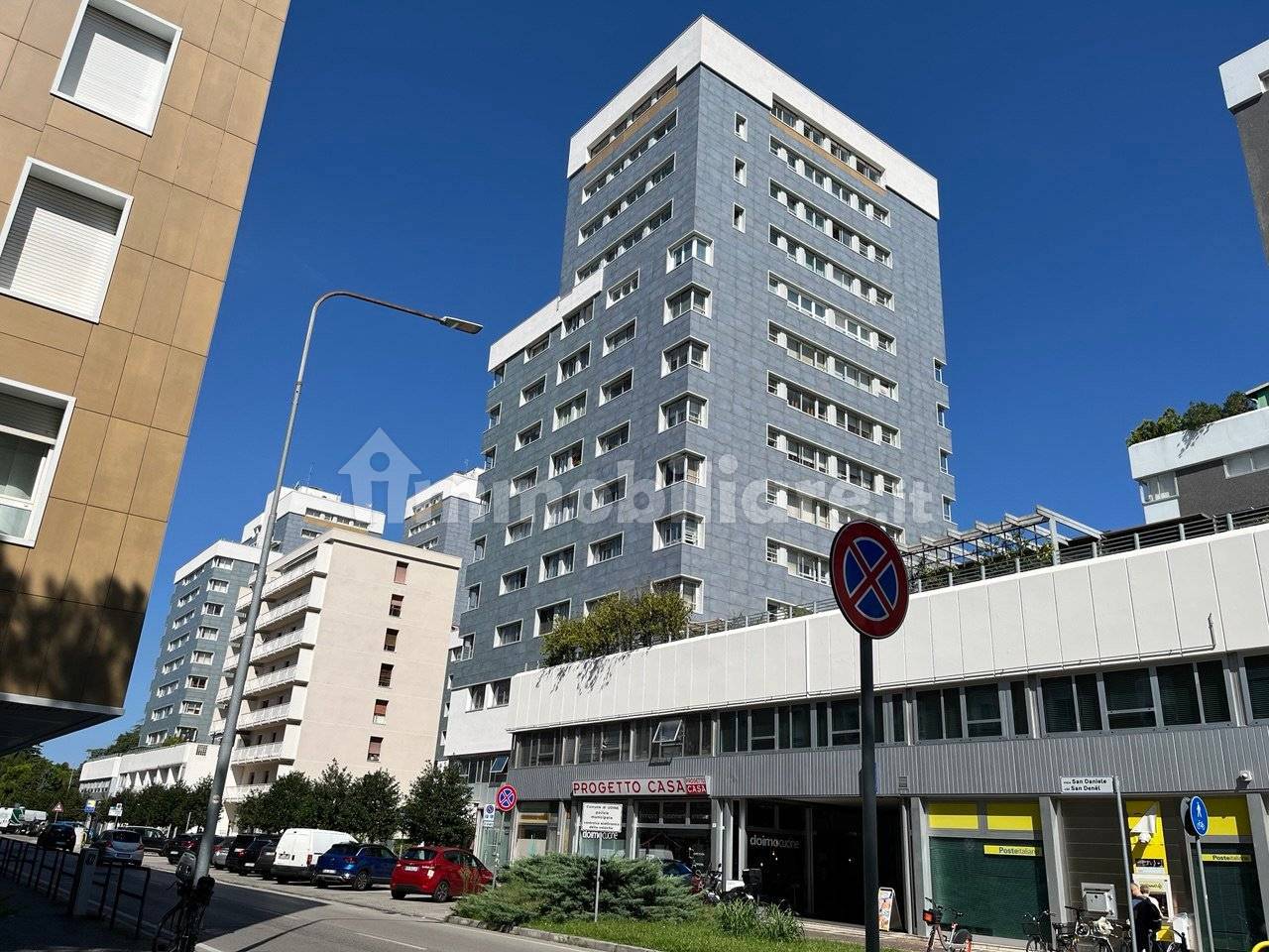 Apartamento de 3 dormitorios en Udine, Italy No. 294706