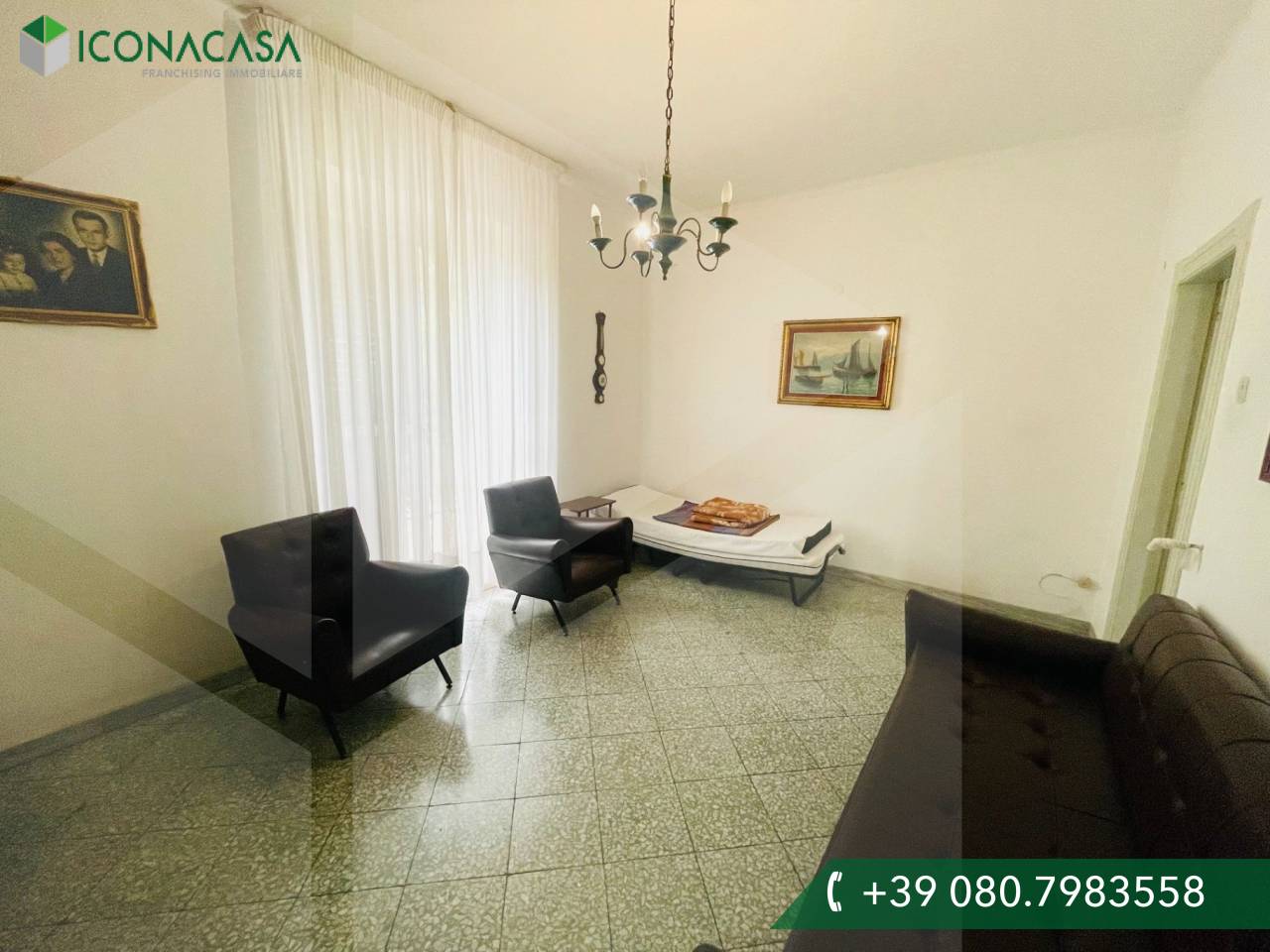 3 rooms House in Valenzano, Italy No. 230464