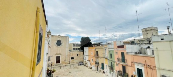 3 rooms House in Valenzano, Italy No. 230464 9