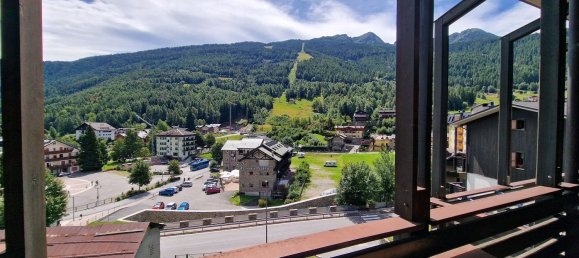 3 rooms Apartment in Aprica, Italy No. 303592 11