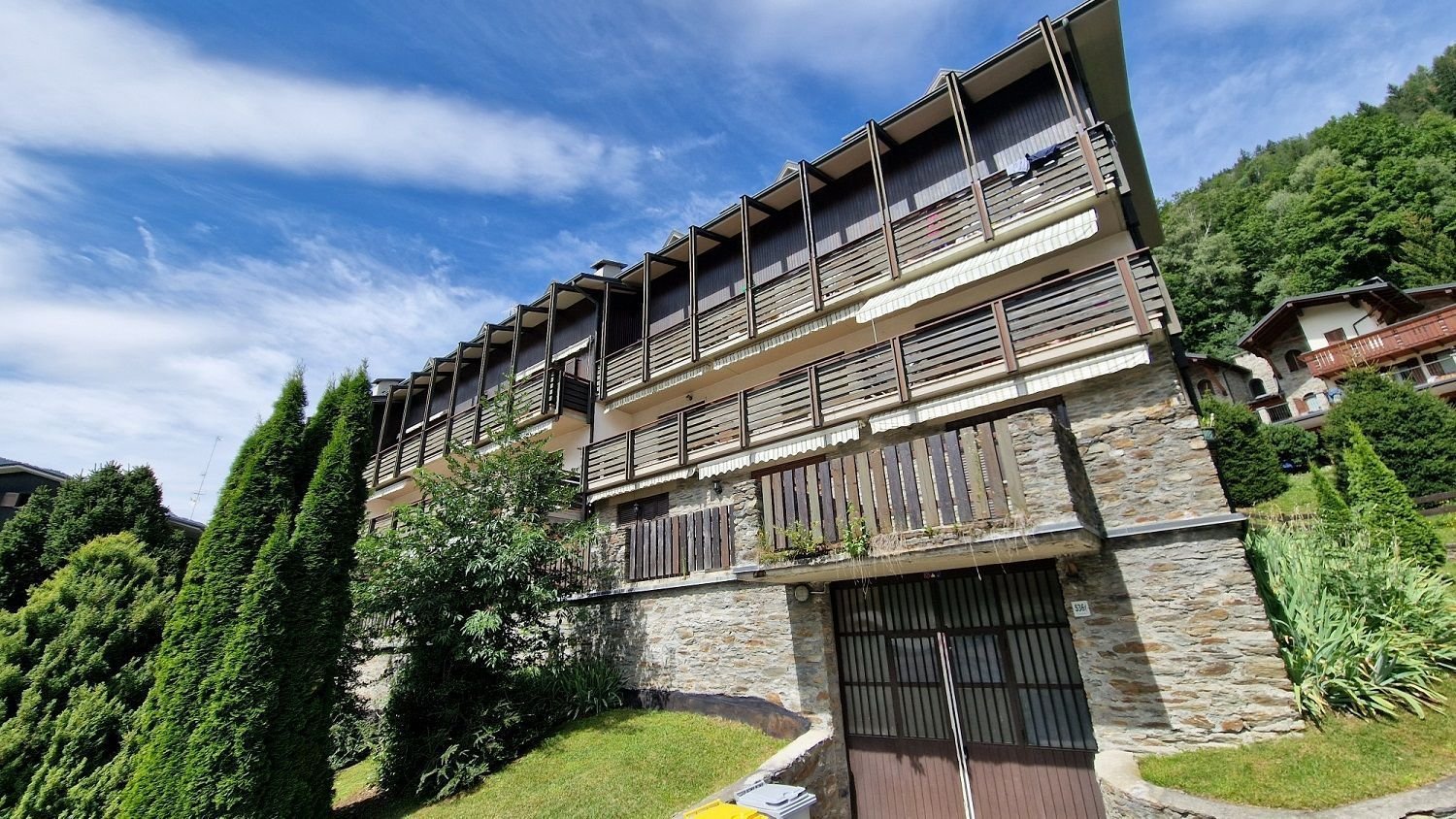 3 rooms Apartment in Aprica, Italy No. 303592