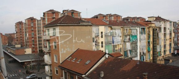 1 bedroom Apartment in Turin, Italy No. 121247 3