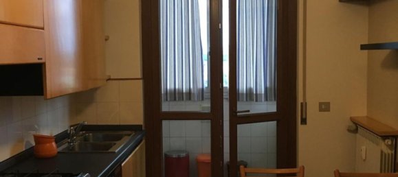 6-salle Appartement à Udine, Italy No. 290889 2