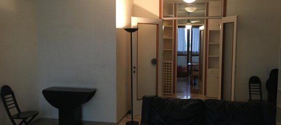 6-salle Appartement à Udine, Italy No. 290889 6
