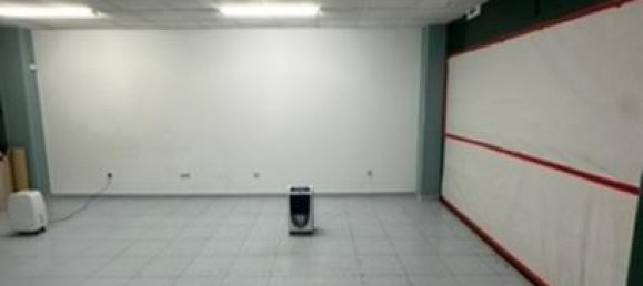 95m² Commercial property in Santa Comba, Spain No. 185006 2