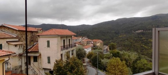 5 rooms Apartment in Aurigo, Italy No. 235997 9