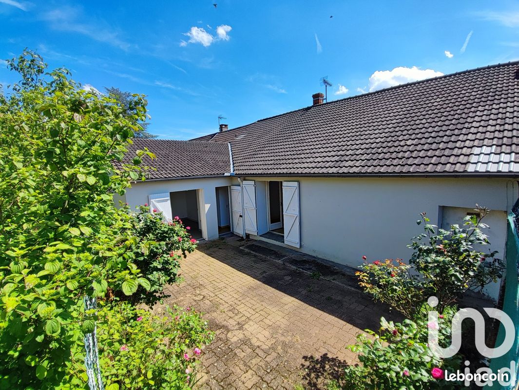 Casa de 1 dormitorio en Gien, France No. 62713