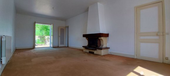 Casa de 1 dormitorio en Gien, France No. 62713 4