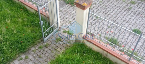 2 bedrooms House in Carrara, Italy No. 48087 4