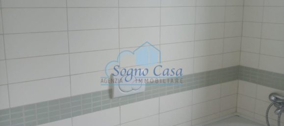 2 bedrooms House in Carrara, Italy No. 48087 27