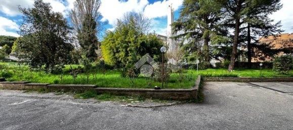 Квартира с 4 комнатами в Витербо, Италия № 9279 45