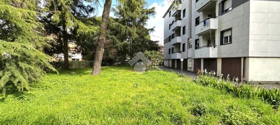 Квартира с 4 комнатами в Витербо, Италия № 9279 34