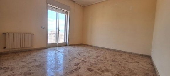 4غرفة شقة في Vittoria, Italy رقم 118116 3