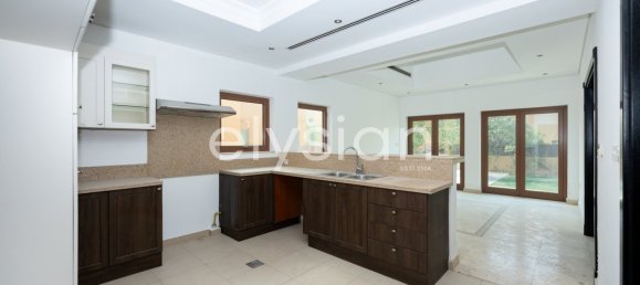 3 bedrooms Villa in Al Furjan, UAE No. 96848 8