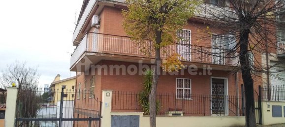 2 bedrooms Apartment in Rome, Italy No. 277990 32