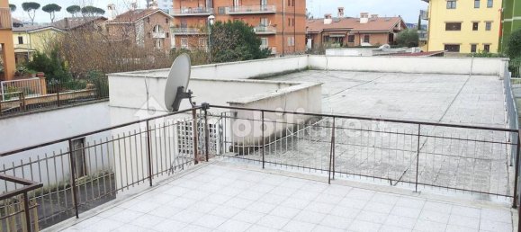 2 bedrooms Apartment in Rome, Italy No. 277990 31