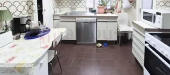 Apartamento de 5 dormitorios en Madrid, Spain No. 136614 6