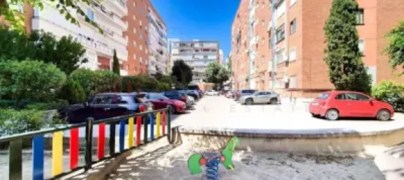 Apartamento de 5 dormitorios en Madrid, Spain No. 136614 37