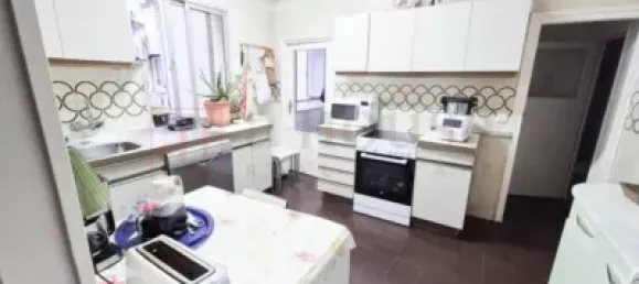 Apartamento de 5 dormitorios en Madrid, Spain No. 136614 8