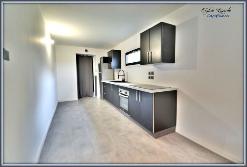 2 bedrooms House in Tarn-et-Garonne, France No. 285347