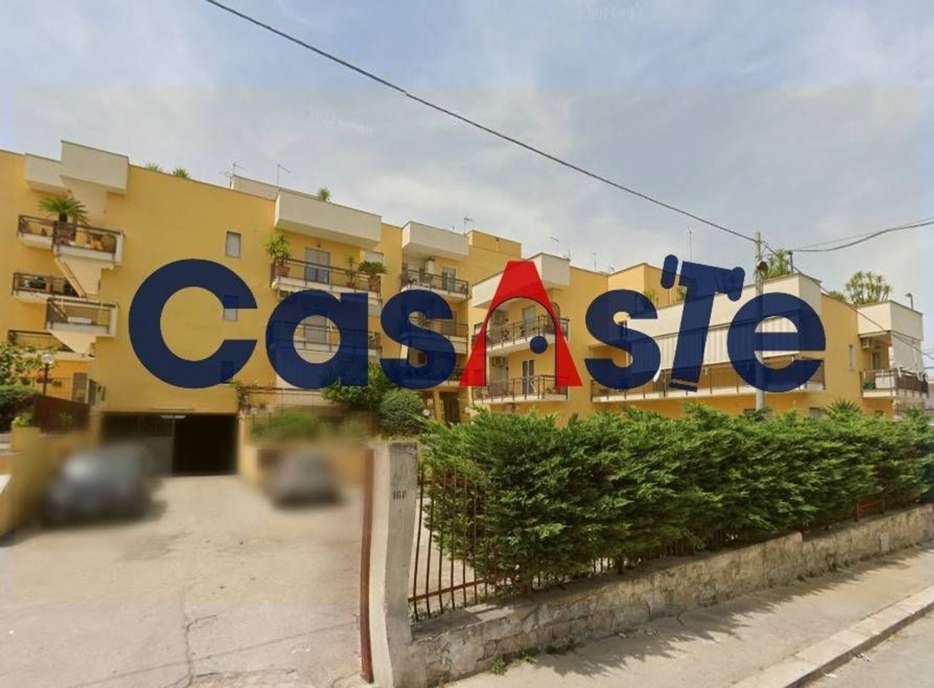 Квартира с 5 комнатами в Каноза ди Пулья, Италия № 35026