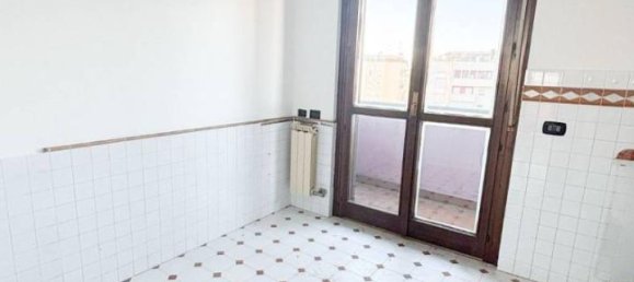 3 rooms Penthouse in Rozzano, Italy No. 136944 7