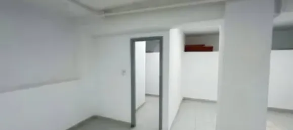 370m² Commercial property in Santa Cruz de Tenerife, Spain No. 169521 5