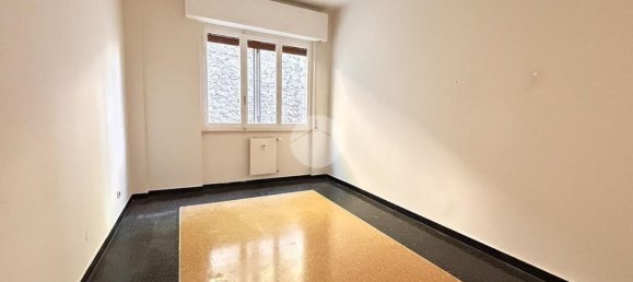 5-Zimmer Wohnung in Genoa, Italy, Nr. 118000 24