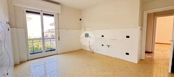 5-Zimmer Wohnung in Genoa, Italy, Nr. 118000 15