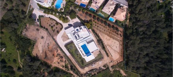 Дом с 5 спальнями в Алвор, Португалия № 186958 3