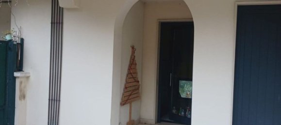 2 rooms Apartment in Pescara, Italy No. 171167 10