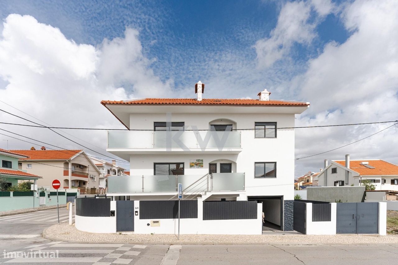 6 bedrooms House in Palmela, Portugal No. 127211