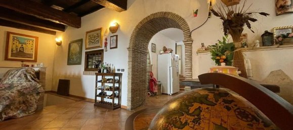 4 Schlafzimmer Haus in Arpino, Italy, Nr. 53494 9