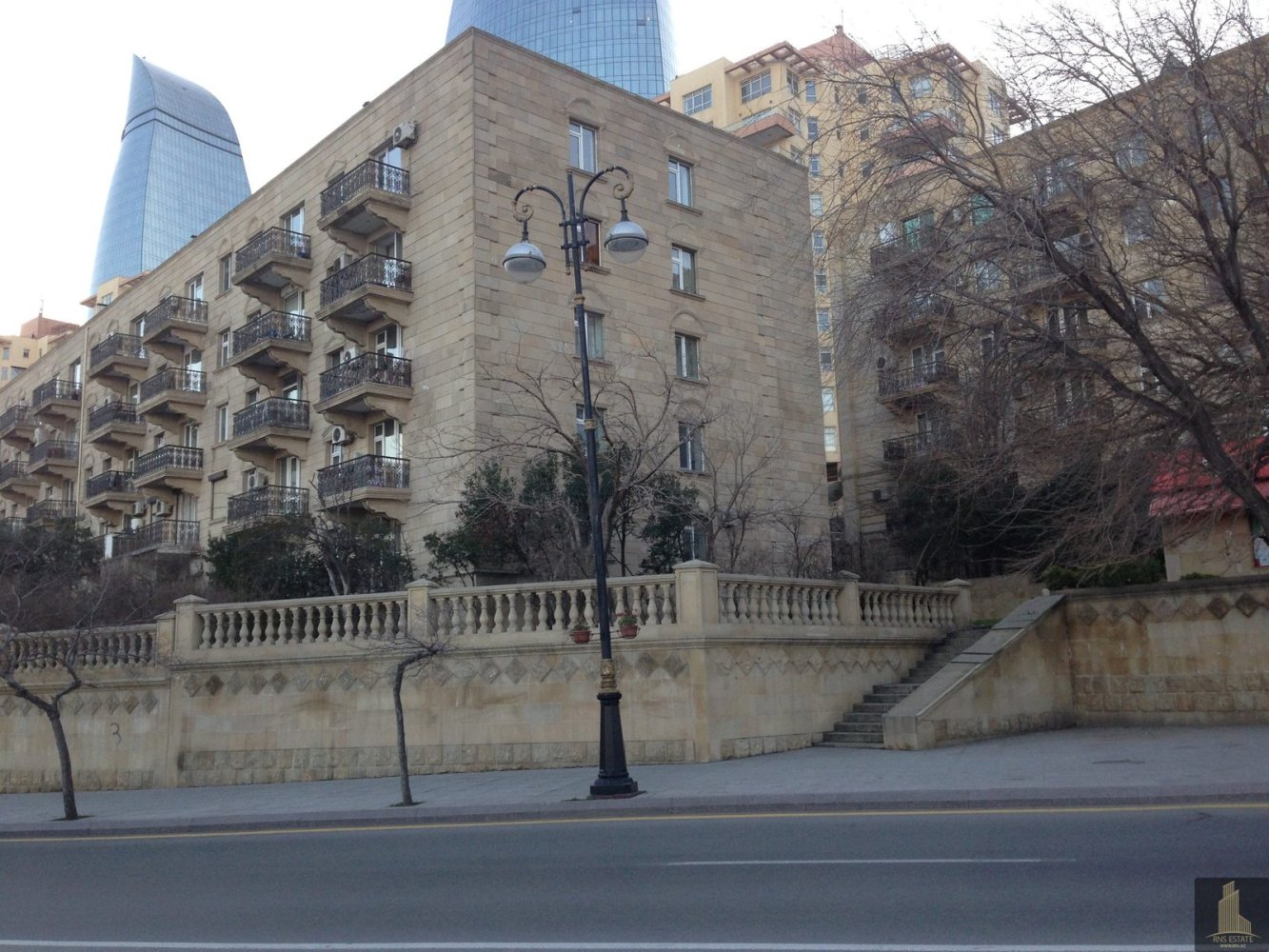 2 bedrooms House in Sabail, Azerbaijan No. 2370