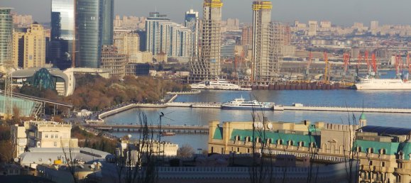 2 bedrooms House in Sabail, Azerbaijan No. 2370 15