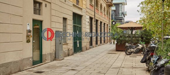 2 bedrooms Apartment in Milan, Italy No. 378425 44