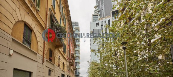 2 bedrooms Apartment in Milan, Italy No. 378425 42