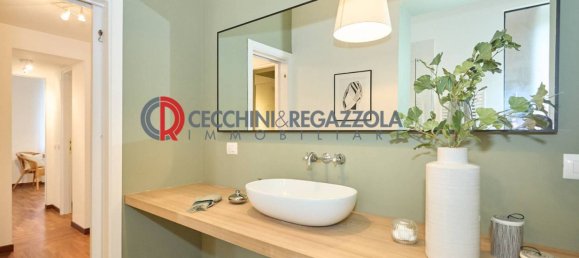 2 bedrooms Apartment in Milan, Italy No. 378425 30