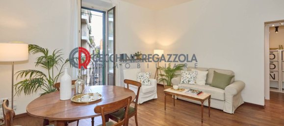 2 bedrooms Apartment in Milan, Italy No. 378425 6
